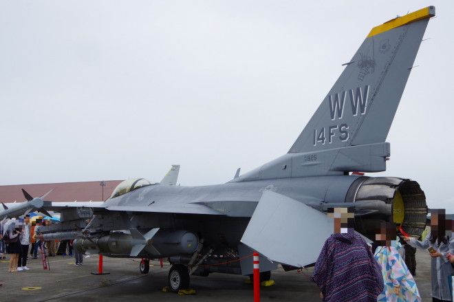 最終値下　米軍 三沢基地 F-16 Panther air force パッチ